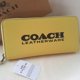thumbnail image 1 of Cartera Coach De Cuero Para Mujer Larga Con Cremallera Para Hombre, 1 of 4