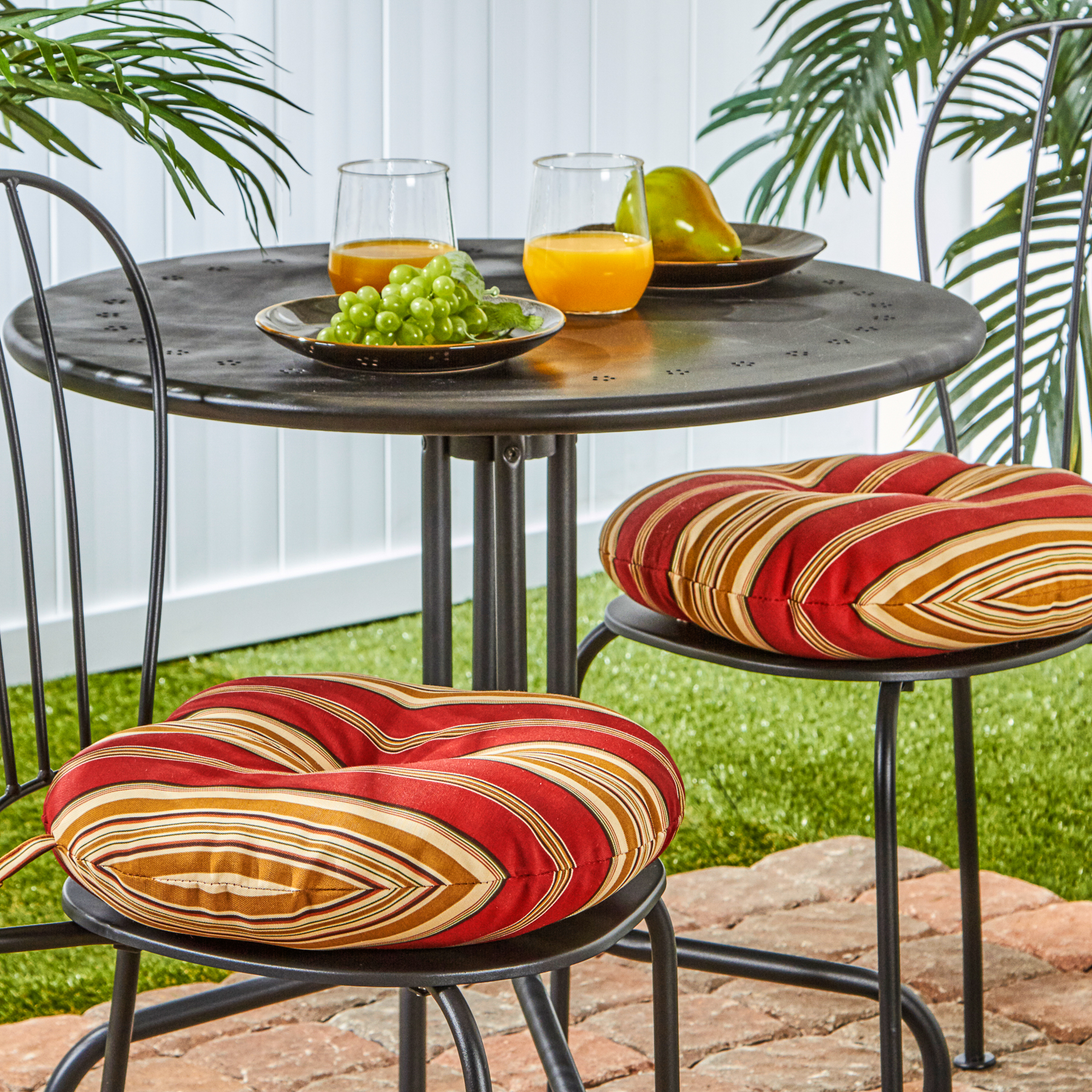 Greendale Home Fashions Roma Stripe 15 in. Round Outdoor Reversible Bistro Seat Cushion (Set of 2) - image 3 of 6