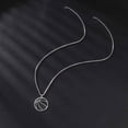 thumbnail image 2 of Hearth & Gear Accessoires de Sport en Acier Inoxydable pour Hommes et Femmes, Collier Chaîne Clavicule Géométrique Rond Collier Long pour Femmes, Colliers Joli Rose Ras du Cou, 2 of 3