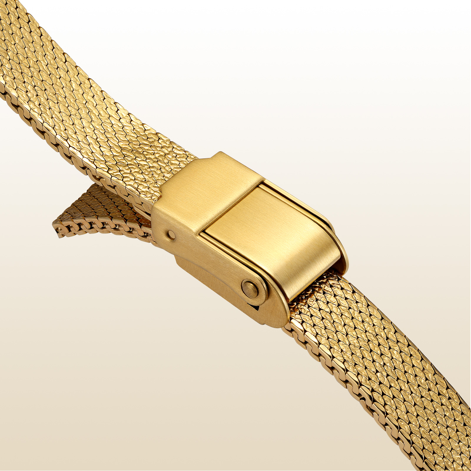 BERNY Small Gold Watches for Women, Dainty Easy to Read Oval Dial, Vintage Stainless Steel Bracelet Watch, Adjustable Mesh Band, Waterproof, Luxury Ladies Analog Quartz Wrist Watch Gifts (Gold)