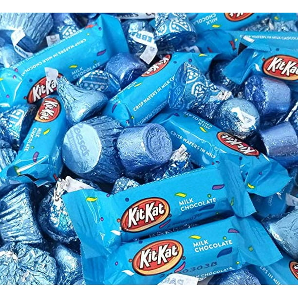 Dragee миндаль в шоколаде. конфеты в голубой упаковке. конфеты в голубой упаковке. конфеты вдохновение бабаевский. конфеты в индивидуальной упаковке.