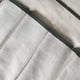 thumbnail image 5 of Yuarrent Bolsa para reposabrazos de sofá, botella de agua para teléfono móvil, soporte de almacenamiento con Control remoto, sillón para Almacenamiento y organización del hogar Negro, 5 of 6