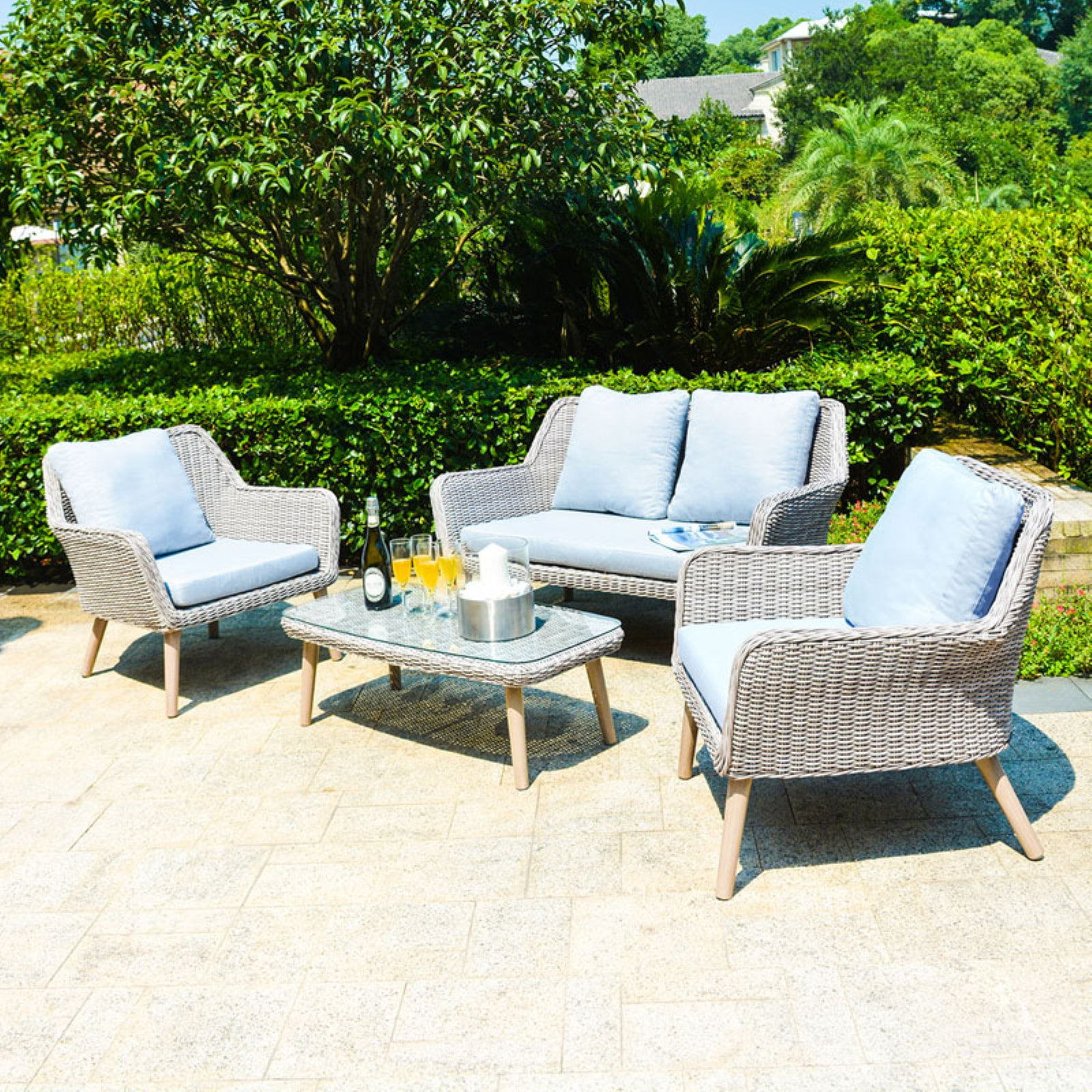 Mano Leisure Weimar Wicker Rattan Patio Conversation Set by Mano Patio