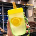 thumbnail image 2 of Linda botella de agua de 300 ml, botella de agua de plástico para helado creativo, sin BPA, correa de hombro ajustable, adecuada para acampar, deportes al aire libre, viajes (amarillo) Sincero Electrónica, 2 of 5