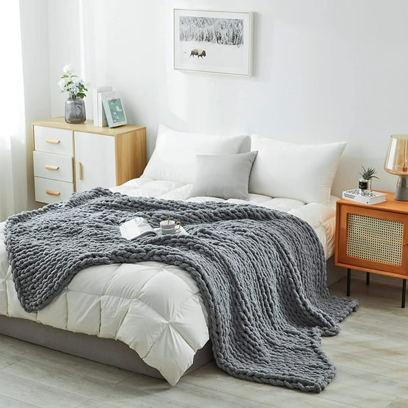 Sunyrisy Chunky Knit Throw Blanket, Luxury Soft Cozy Chenille Throw Blanket, Large Throw Bed Blanket for Couch, Sofa, Home Decor,Gift - Machine Washable (Beige 40x48 in)
