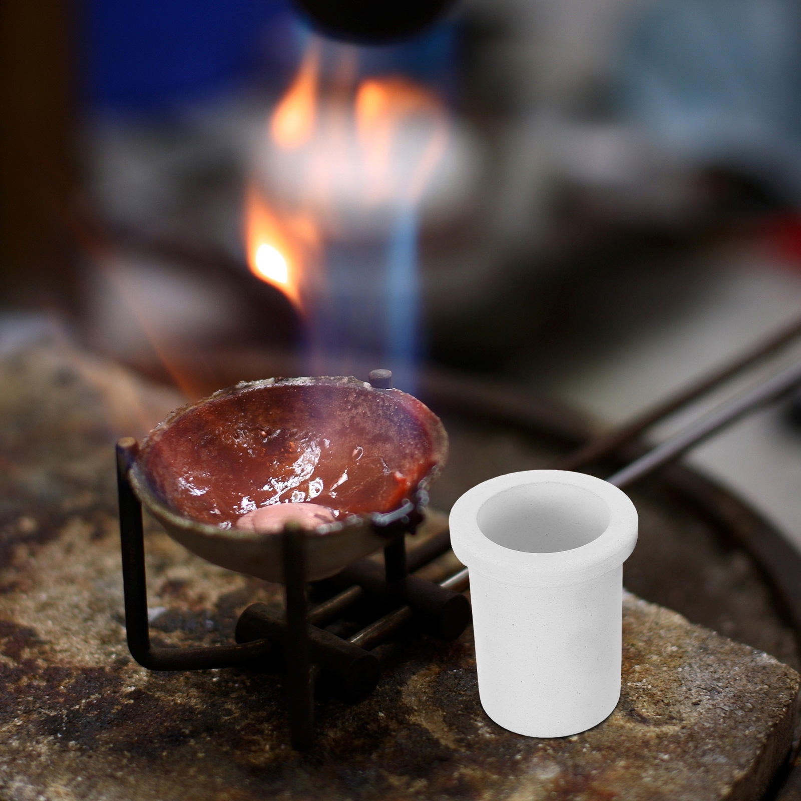 Mobestech Graphite Crucible Set with Tongs for Metal Casting, High Heat Resistance Crucibles for Efficient Heat Transfer