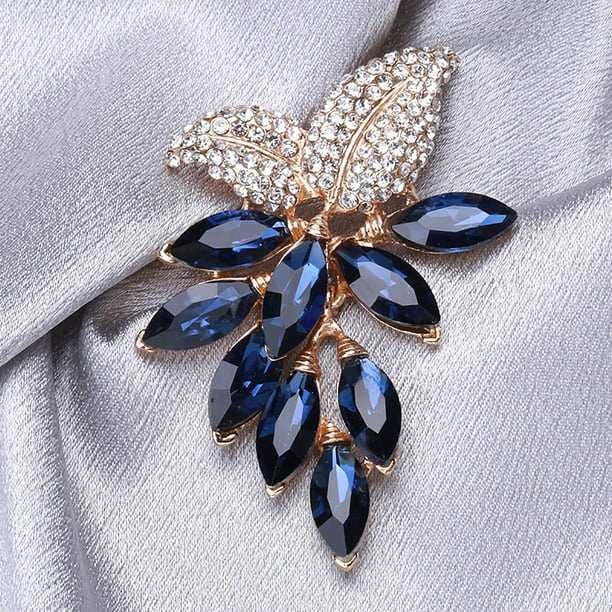 What's The Difference Between A Pin And A Brooch lupon.gov.ph