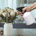 thumbnail image 2 of Rociador de niebla fina de 600 ml con gatillo de bomba superior, regadera para plantas de interior, rociador de agua para plantas con flores, hierbas, jardín doméstico (blanco), 2 of 3