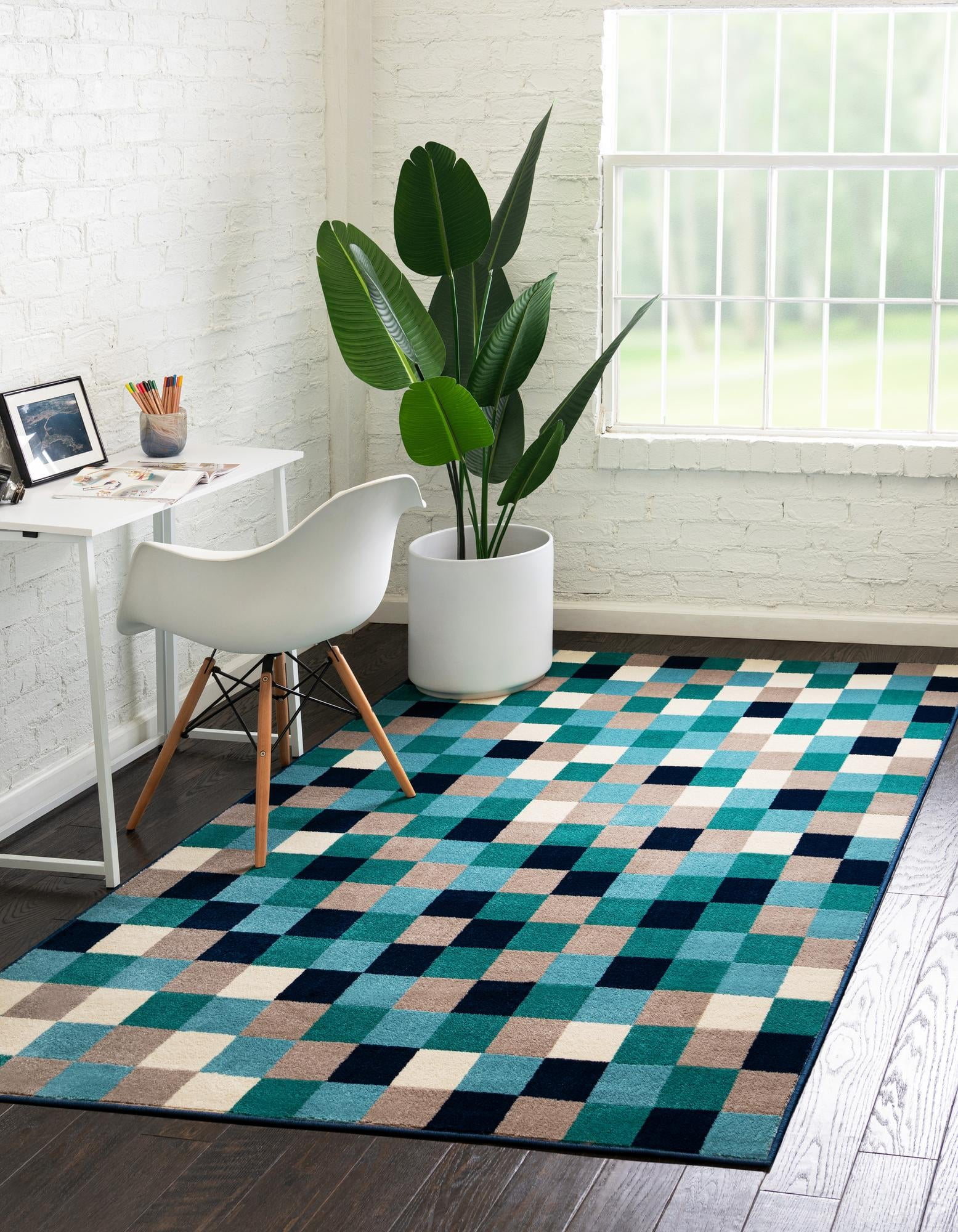 Outdoor Solid Collection Rug 13 Ft Round Beige Flatweave Rug