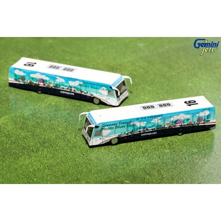 Cobus 3000 Passenger Bus White and Blue w/Graphics "US Airways Shuttle" Set "Gemini 200" Diecast Models by GeminiJets