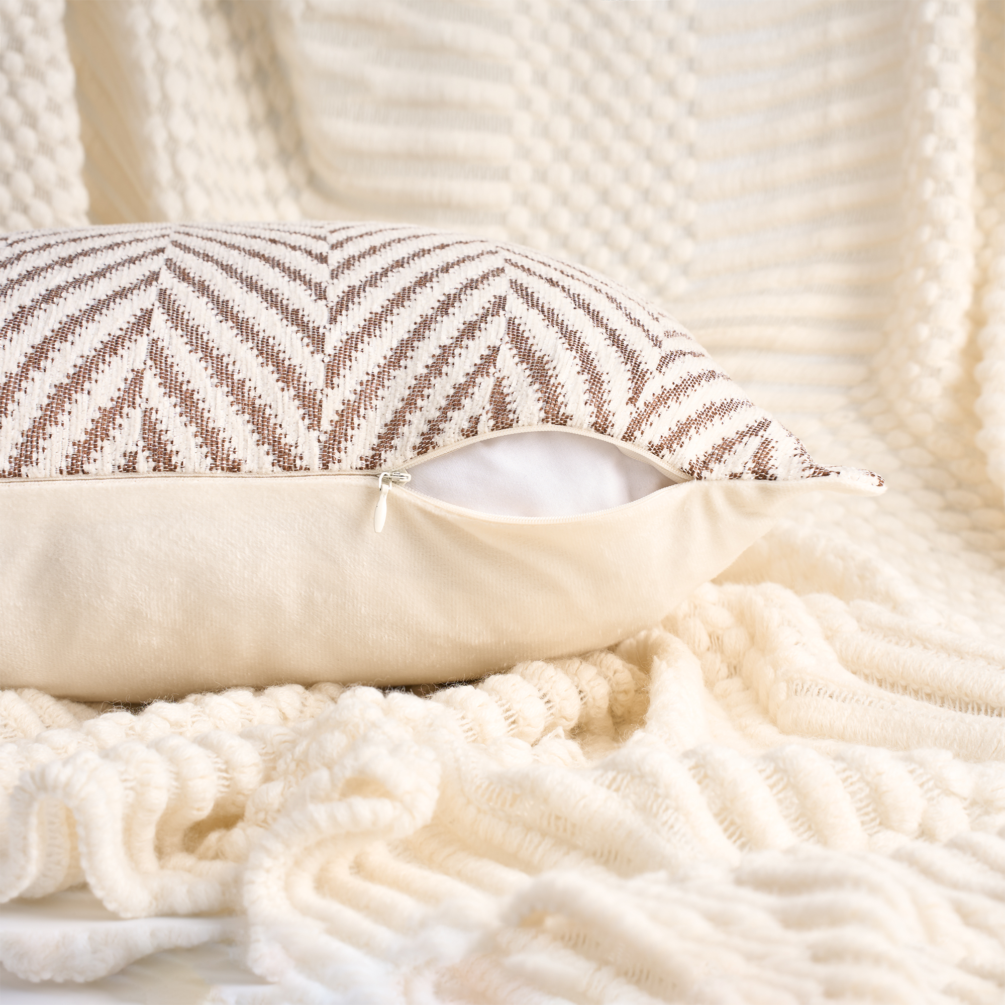 Unique Bargains Pack of 2 Chenille Soft Striped Modern Throw Pillow Covers White Brown