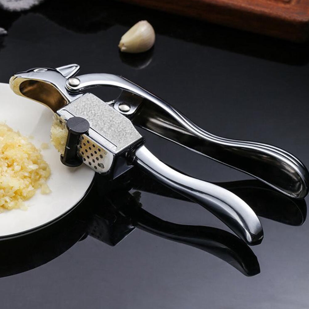 UPOUART Manual Garlic Crusher 1Pc Stainless Steel Kitchen Tool Easy to Clean Garlic Press