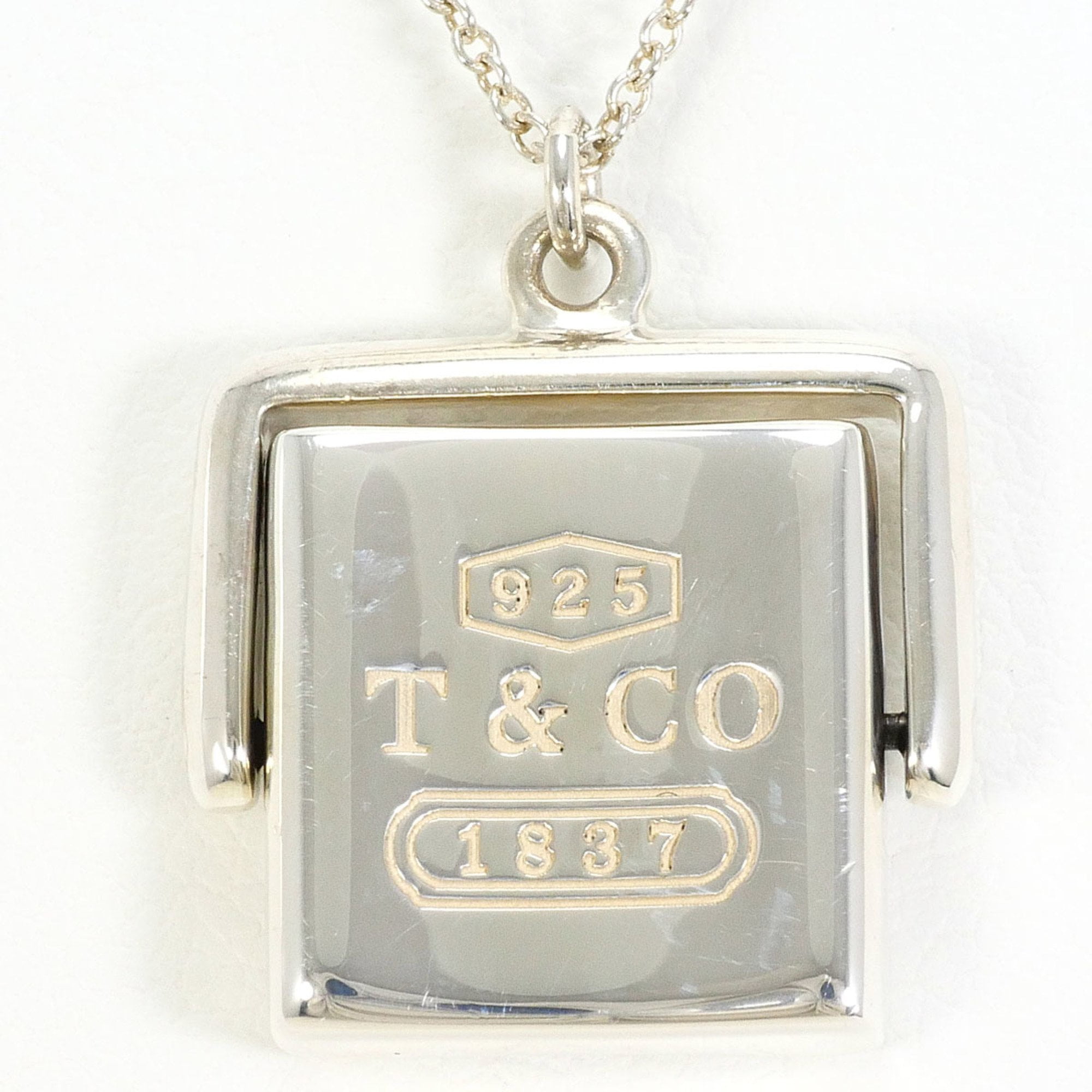 where can you buy tiffany and co
