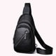 thumbnail image 5 of Bolso de pecho para hombre, riñonera de viaje con múltiples bolsillos de gran capacidad de piel de vaca de Color sólido, 5 of 5