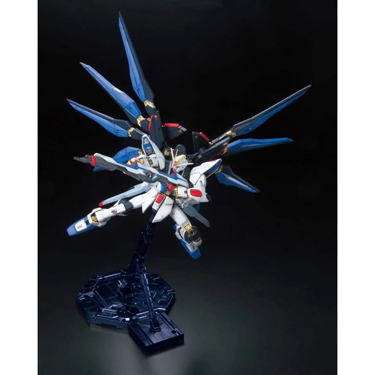 MG 1/100 ZGMF-X20A Strike Freedom Gundam (Full Burst Mode
