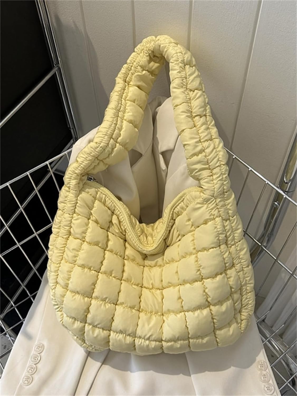 Kukuzhu Puffer Tote Bag Women Quilted Large Shoulder Bags Puffy Bubble Hobo Pleated Purse Nylon Padding Cloud Crossbody Bag 2023