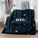thumbnail image 1 of Manta de grupo de niños Idol coreano, manta súper suave y cálida para sofá cama, cubierta de forro polar, el más nuevo, 1 of 4
