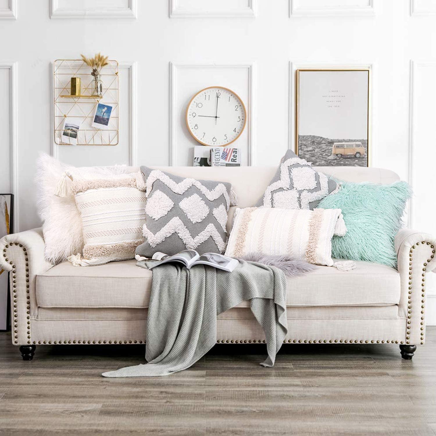 Boho Decorative Throw Pillow Cover, 20 x 20 Farmhouse Cute Pillowcase Minimalist Neutral Collection Cream White Tufted with Tassels Woven Square Cushion Cover for Sofa Couch Bedroom Living Room,1pc