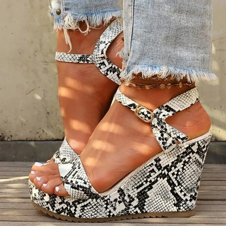 

NECHOLOGY Women Fuzzy Slippers Sandals Leopard Ladies Fashion Leather Snake Fish Mouth Womens Beach Sandals Size 11 Black 7.5