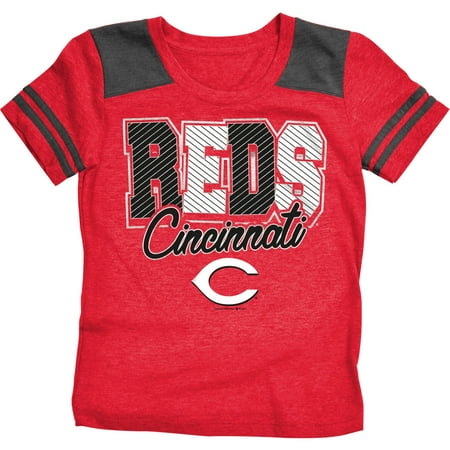 - MLB Cincinnati Reds Girls Short Sleeve Team Color Graphic Tee