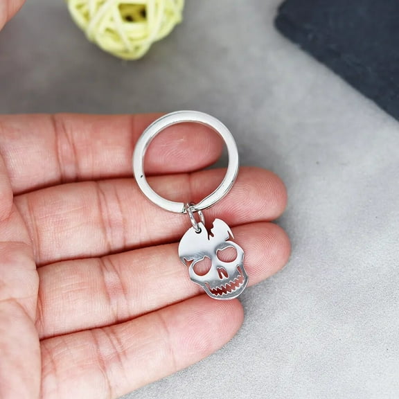 Halloween Skull Head Keychain for Men Women Fashion Stainless Steel Skeleton Pendant Keyring Jewelry Car Key Accessories