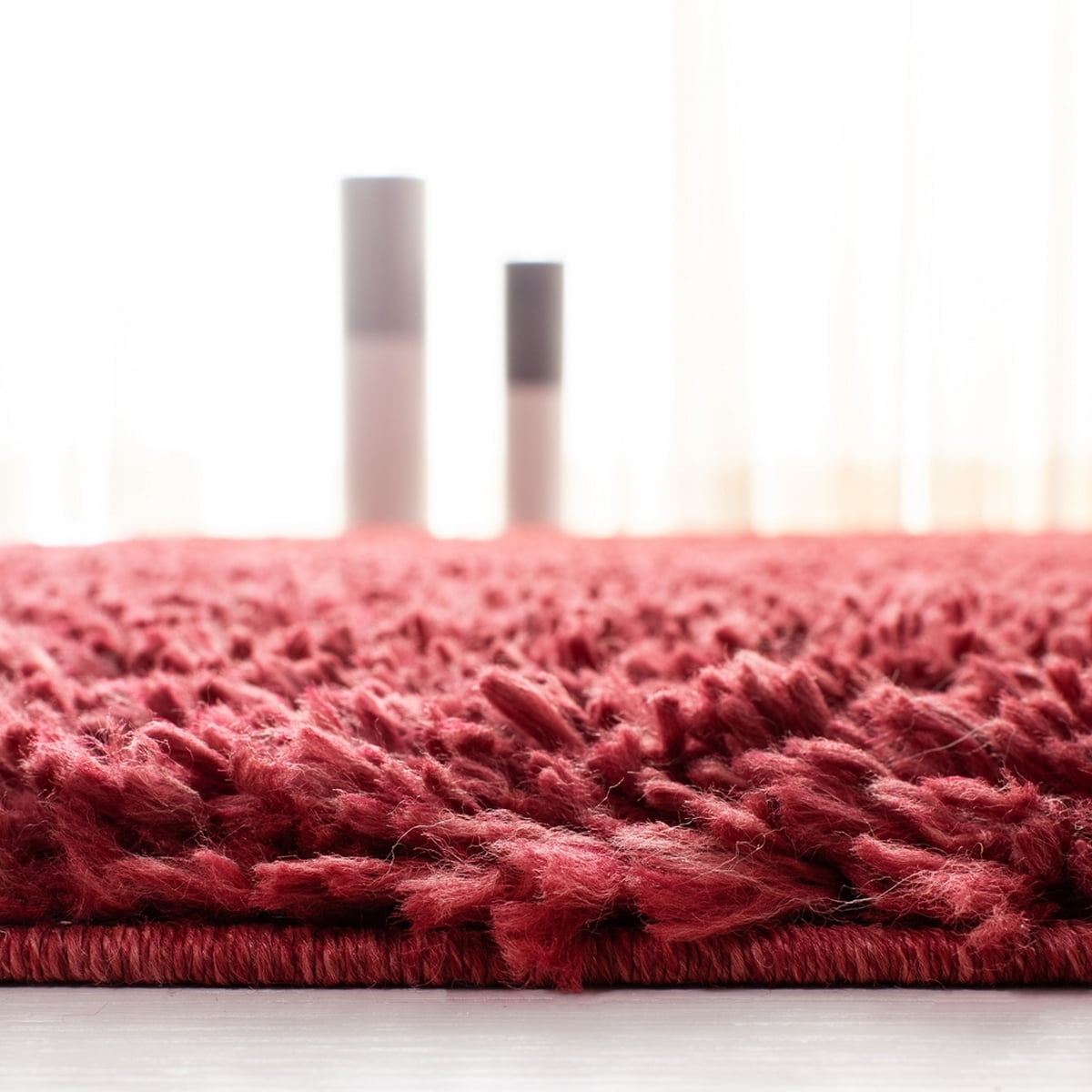 SAFAVIEH August Sophia Solid Shag Area Rug, Red, 6'7" x 6'7" Square