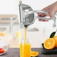 thumbnail image 2 of Presse-agrumes manuel, extracteur de presse-fruits manuel durable en alliage d'aluminium argent MAGT, 2 of 8