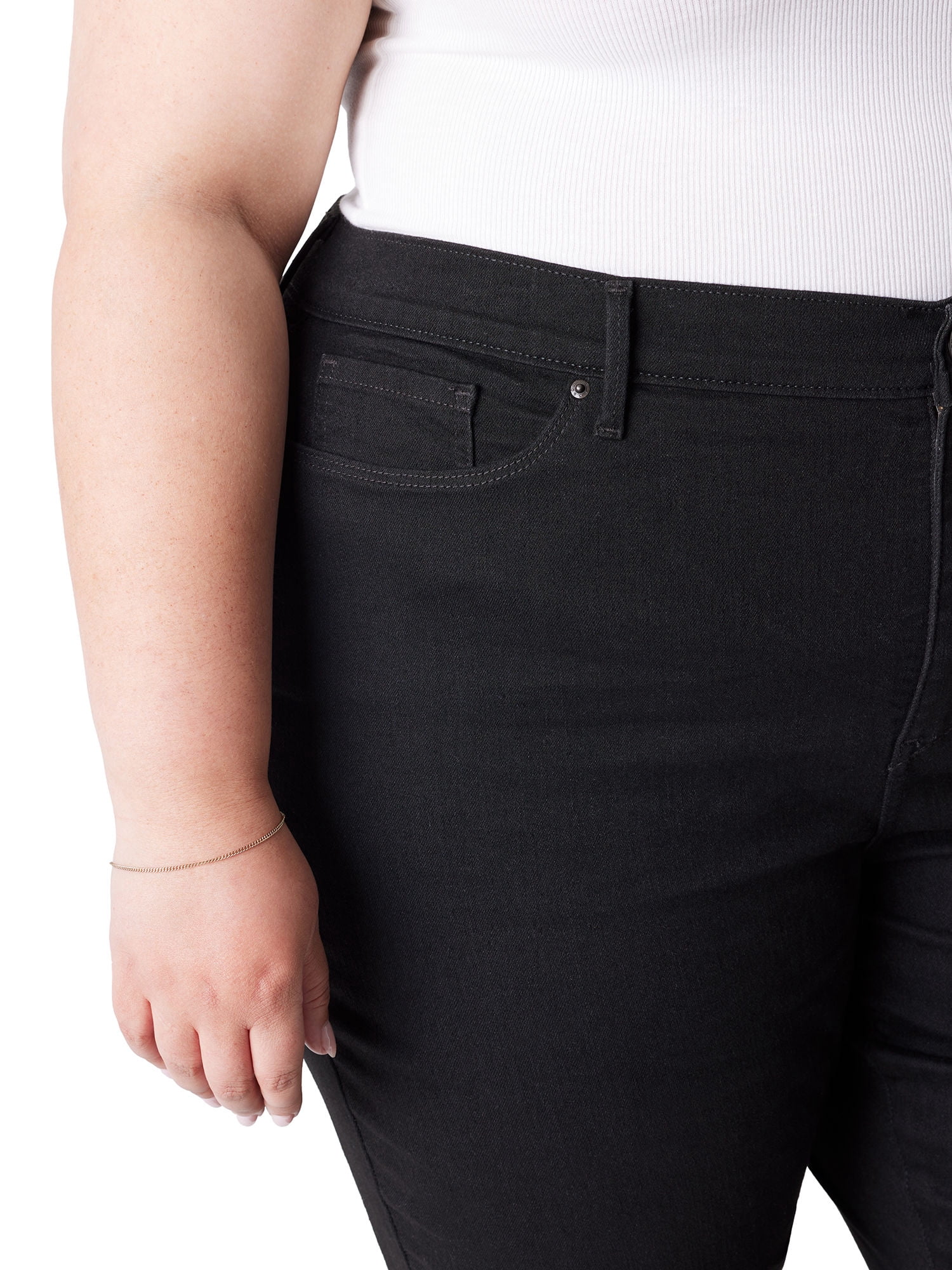 Levi Strauss Signature Women's and Women's Plus Mid Rise Slimming Bootcut Jeans, Sizes 2-26
