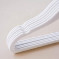 thumbnail image 4 of Baby Hangers 3 Sprouts, terciopelo, antideslizante, 30 unidades, color blanco, 4 of 8