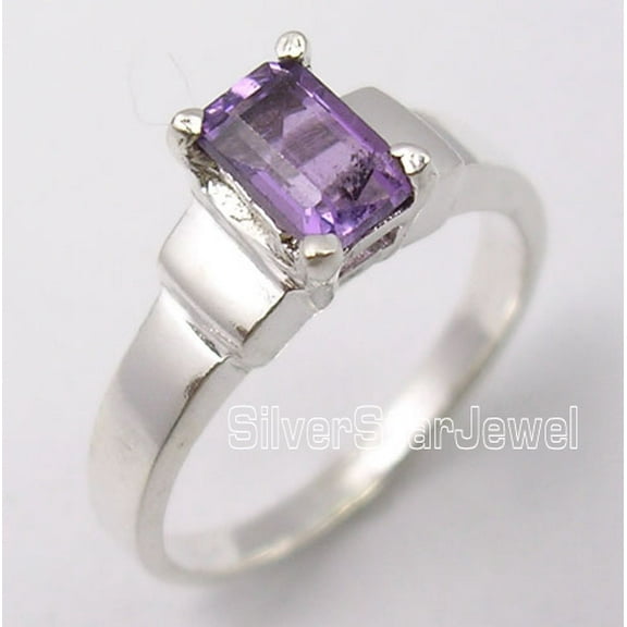 925 Pure Silver Purple Amethyst Gem Lightweight Traditional Small Ring Size 5