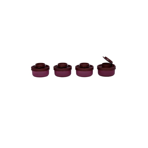 Juego de saleros y pimenteros pequeños Signoraware, 40 ml, juego de 4, color granate