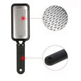 thumbnail image 3 of Lima para pies y removedor de callos. La mejor herramienta de superficie metálica para pedicura para el cuidado de los pies para eliminar las durezas. Se puede utilizar tanto en pies húmedos, 3 of 5