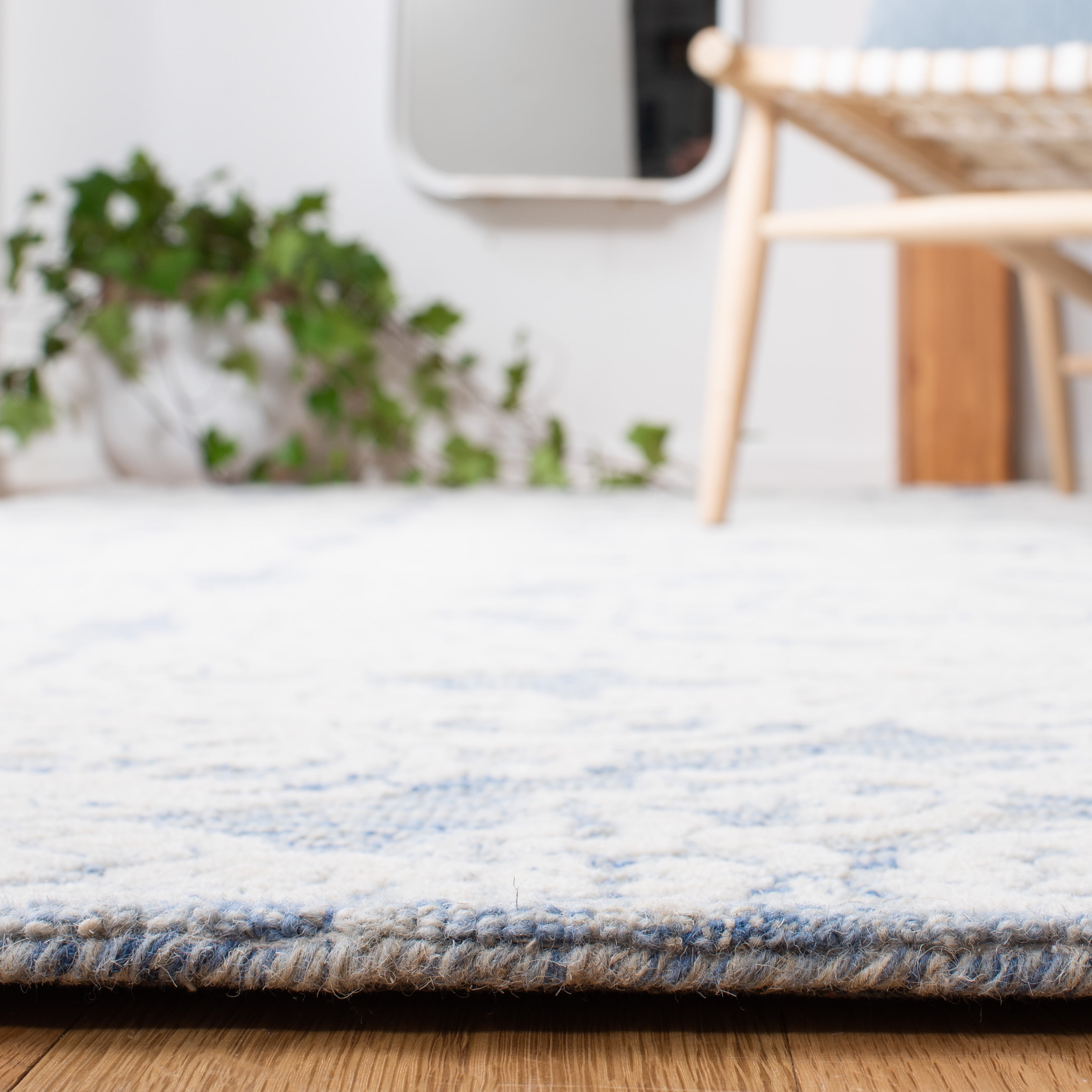 Safavieh Metro Elmer Medallion Area Rug, Blue/Ivory, 6' x 6' Square