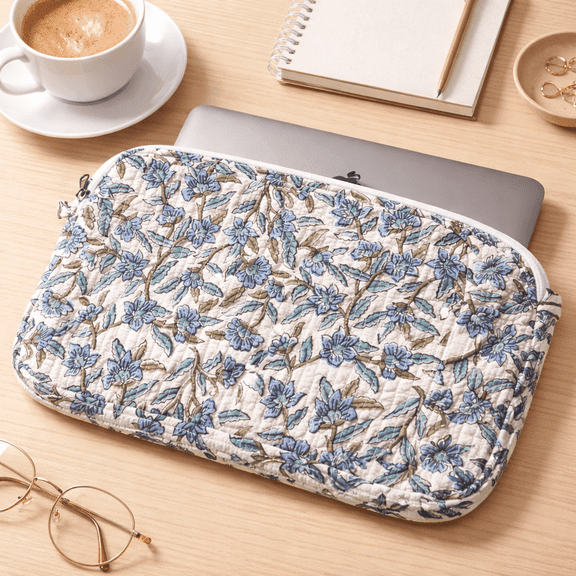 Quilted Floral Laptop Sleeve with Zip Closure, Padded Protective Laptop Case for MacBook, Notebooks and Travel