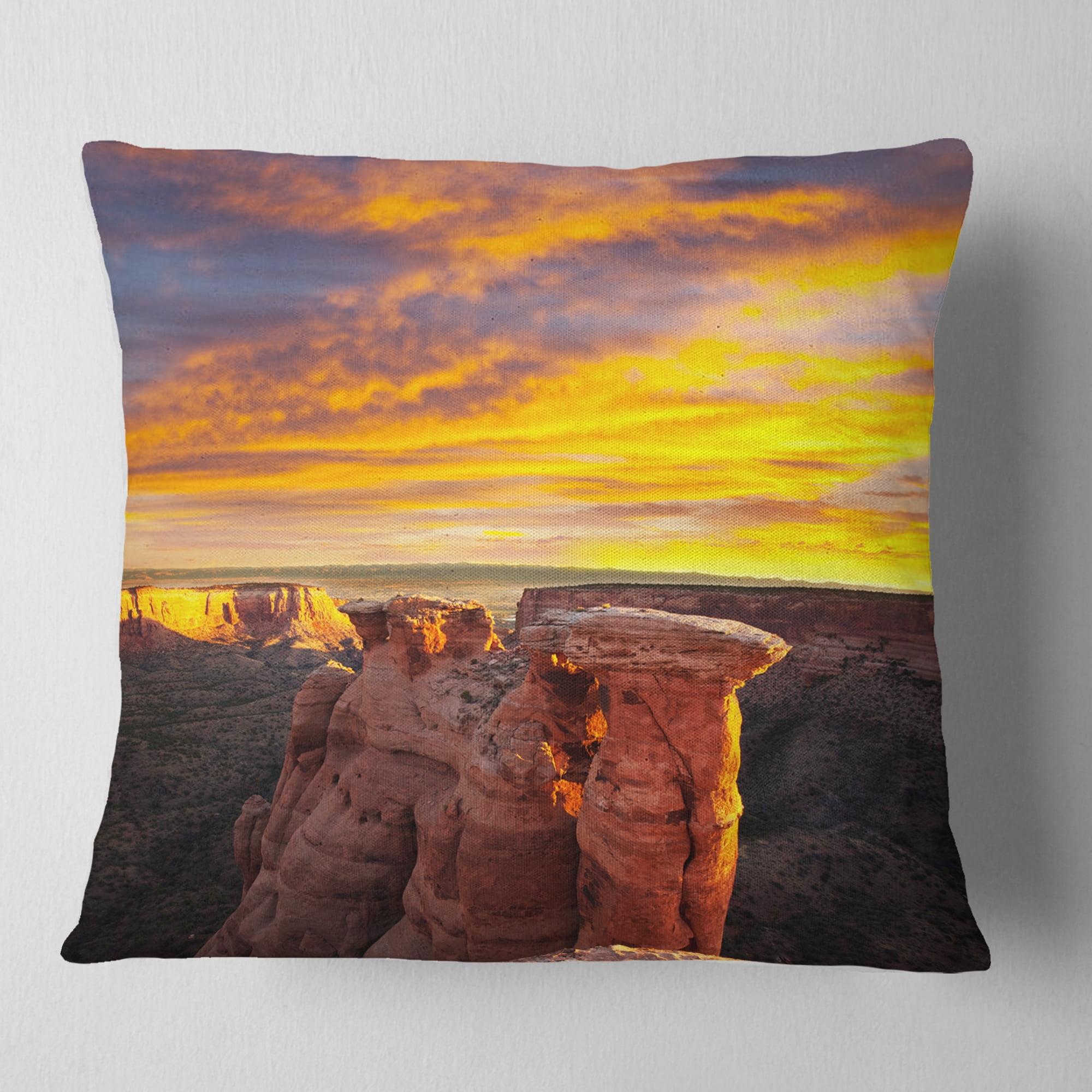 Designart Colorado Monument At Sunset - Modern Landscape Printed Throw Pillow - 16x16