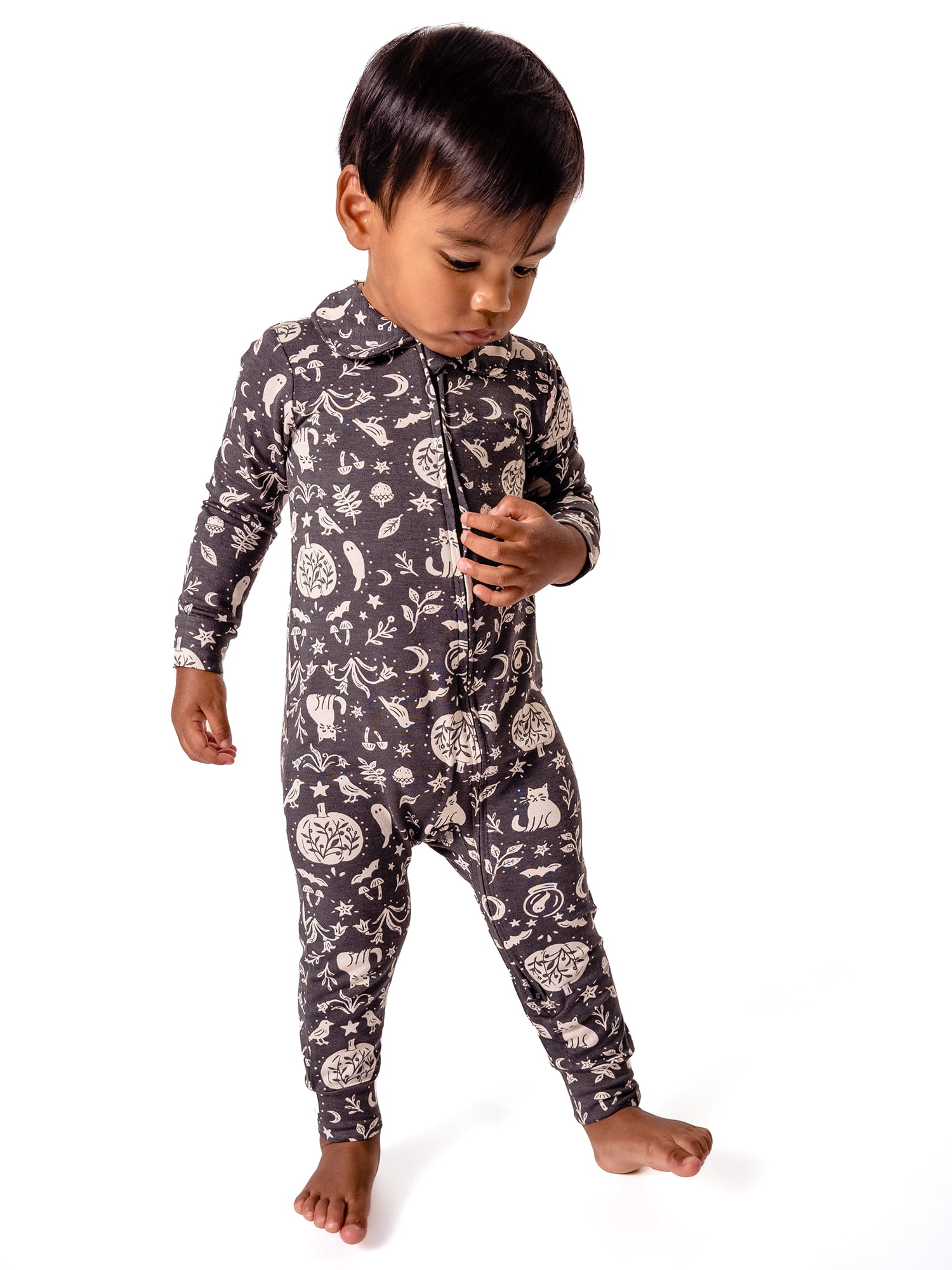 Modern Moments by Gerber Baby Boy Two-Way Zip Viscose Halloween Peter Pan Coverall, Sizes Newborn - 12 Months