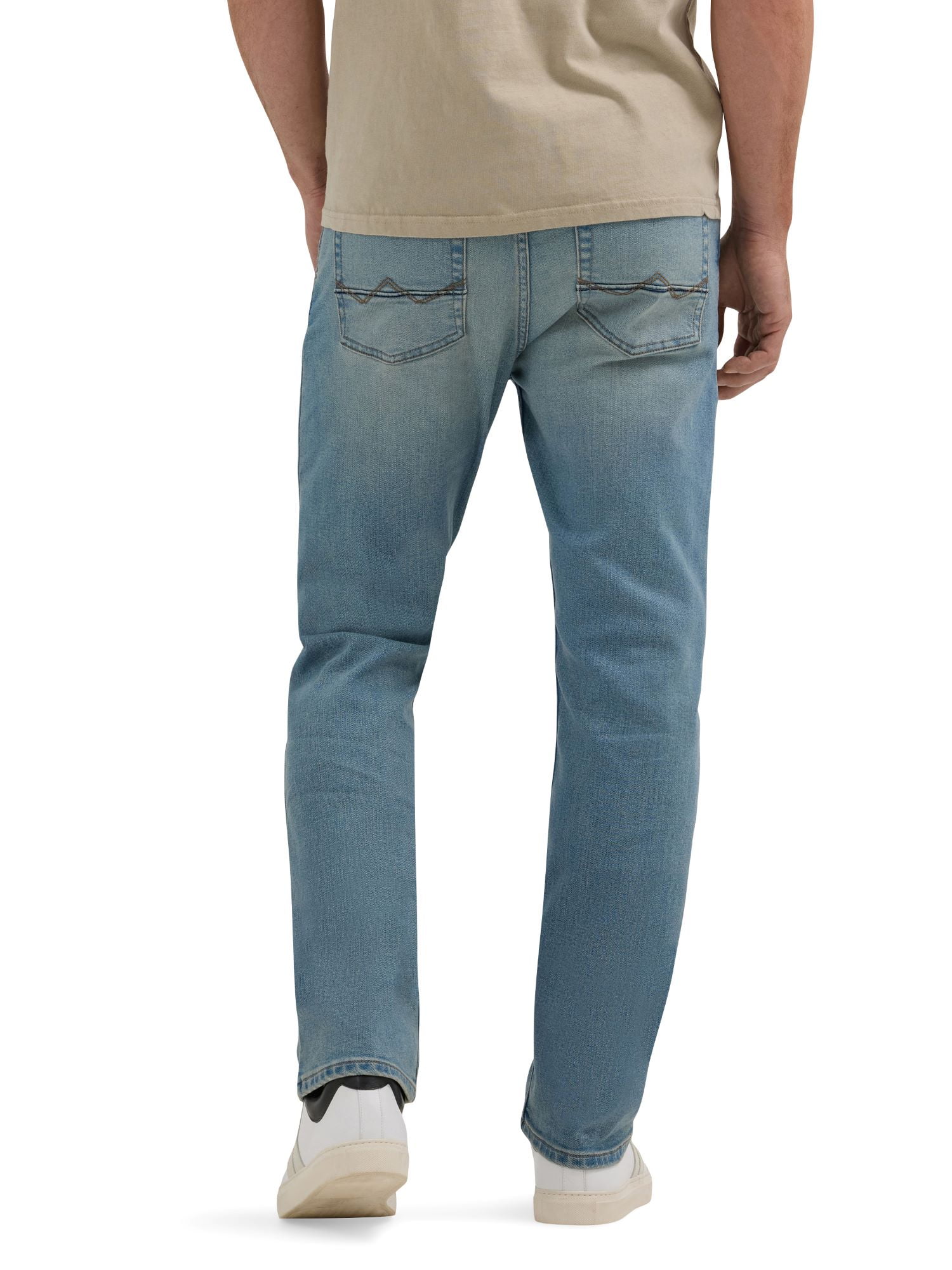 Wrangler Men's Slim Straight Fit Jean with Stretch