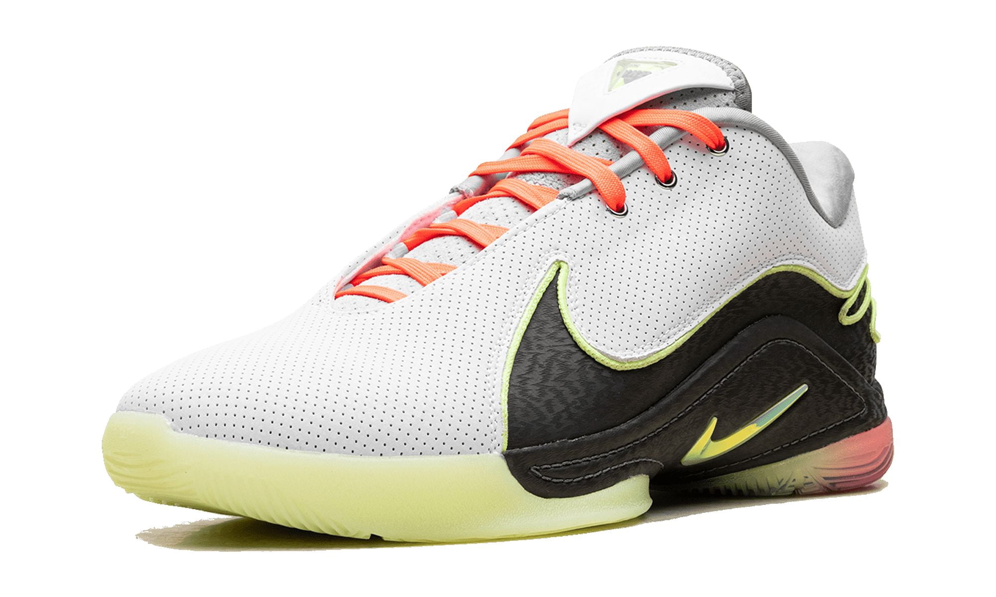 NIKE MENS LeBron 22  display picture 2