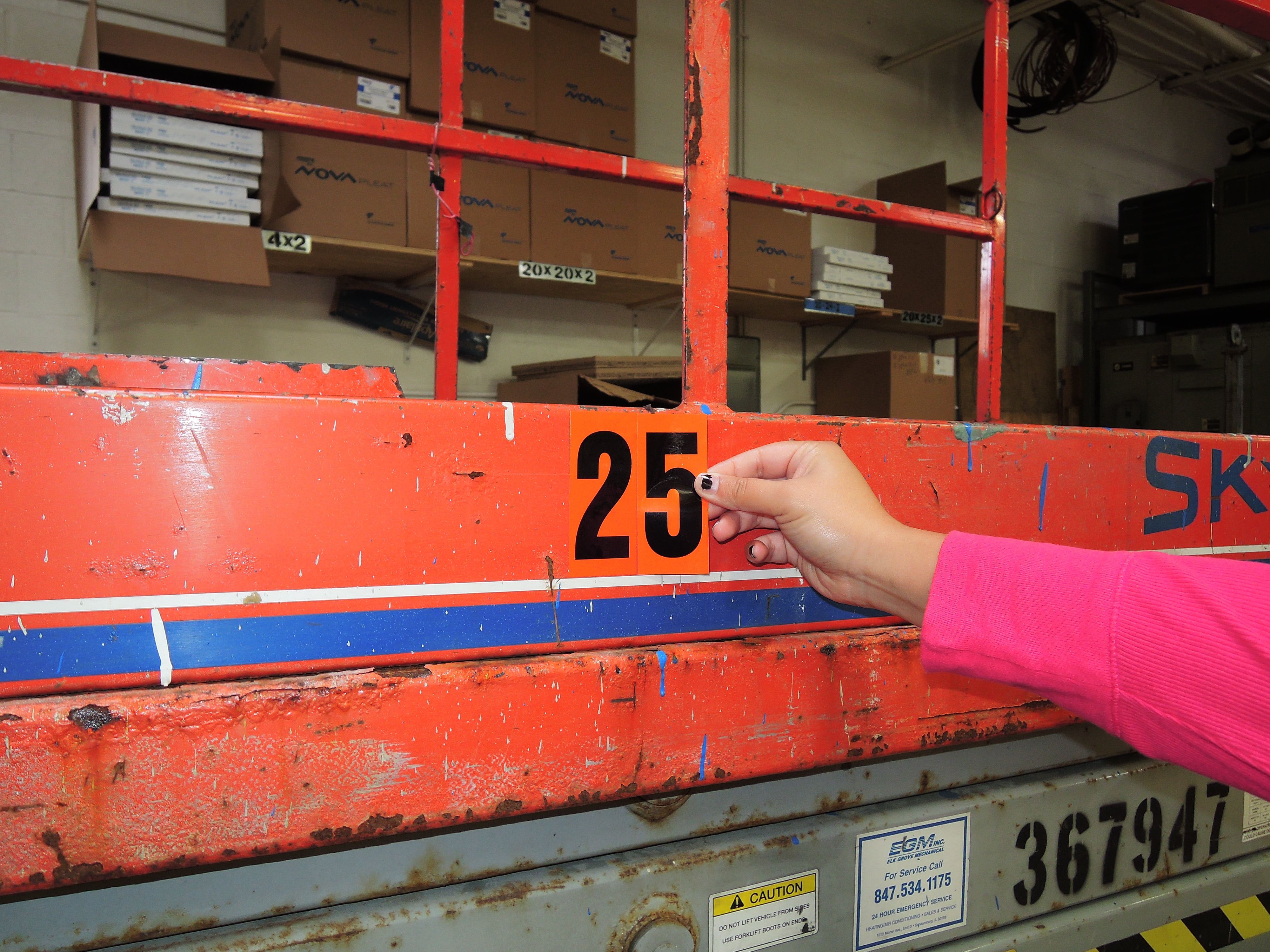 1 INCH CONSECUTIVE NUMBER DECALS/STICKERS 1-100 BLACK ON WHITE