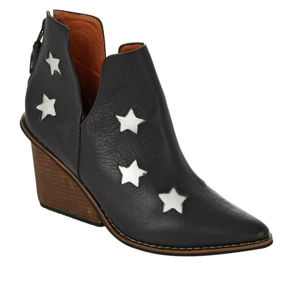 Silvia Cobos Shoot For The Moon Boot