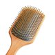 thumbnail image 4 of Cepillo de madera con almohadilla de aire para un suave masaje del cuero cabelludo y para desenredar todo tipo de cabello., 4 of 5