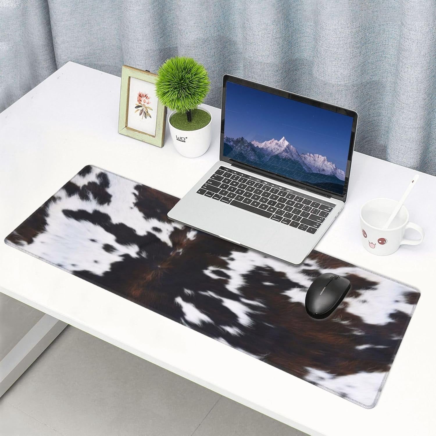 Gaming Mouse Pad, Large Non-Slip Rubber Base Mousepad, Keyboard Mouse Mat, Desk Pad with Stitched Edges, 31.5x11.8inch, Cowhide