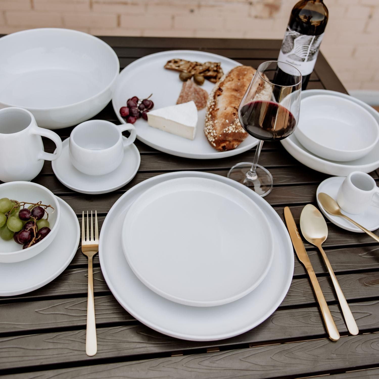 Oslo En Acier Inoxydable18/0 Ensemble de couverts 16 pièces, service pour 4