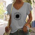 thumbnail image 3 of Camiseta informal para mujer, blusa estampada con volantes, manga corta, cuello en V, Tops Fridja  ghk6812, 3 of 5