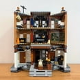 thumbnail image 2 of 1083pcs Street View 12 Grimmauld Place Model Building Block Toys Birthday Gift Wood with figures, 2 of 4