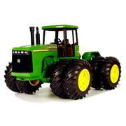 17" John Deere 4wd Tractor