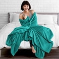 thumbnail image 3 of Bare Home Ultra Soft Microplush Velvet Blanket - Luxurious Fuzzy Fleece Fur - All Season Premium Bed Blanket (Full/Queen, Emerald), 3 of 6