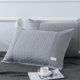 thumbnail image 2 of Las toallas de almohada son antideslizantes y no se caen. Las fundas de almohada no se mezclan. Todas las toallas de cubierta fija son adecuadas para todo tipo de fundas de almohada., 2 of 4