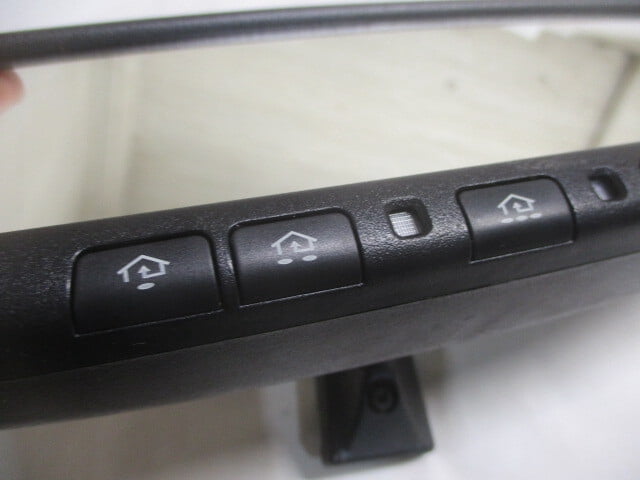 Pre-Owned 06 07 08 09 Toyota Prius Rear View Mirror w/Auto Dim & Homelink OEM LKQ - Verify Specific Vehicle Fitment In Description - (Good)