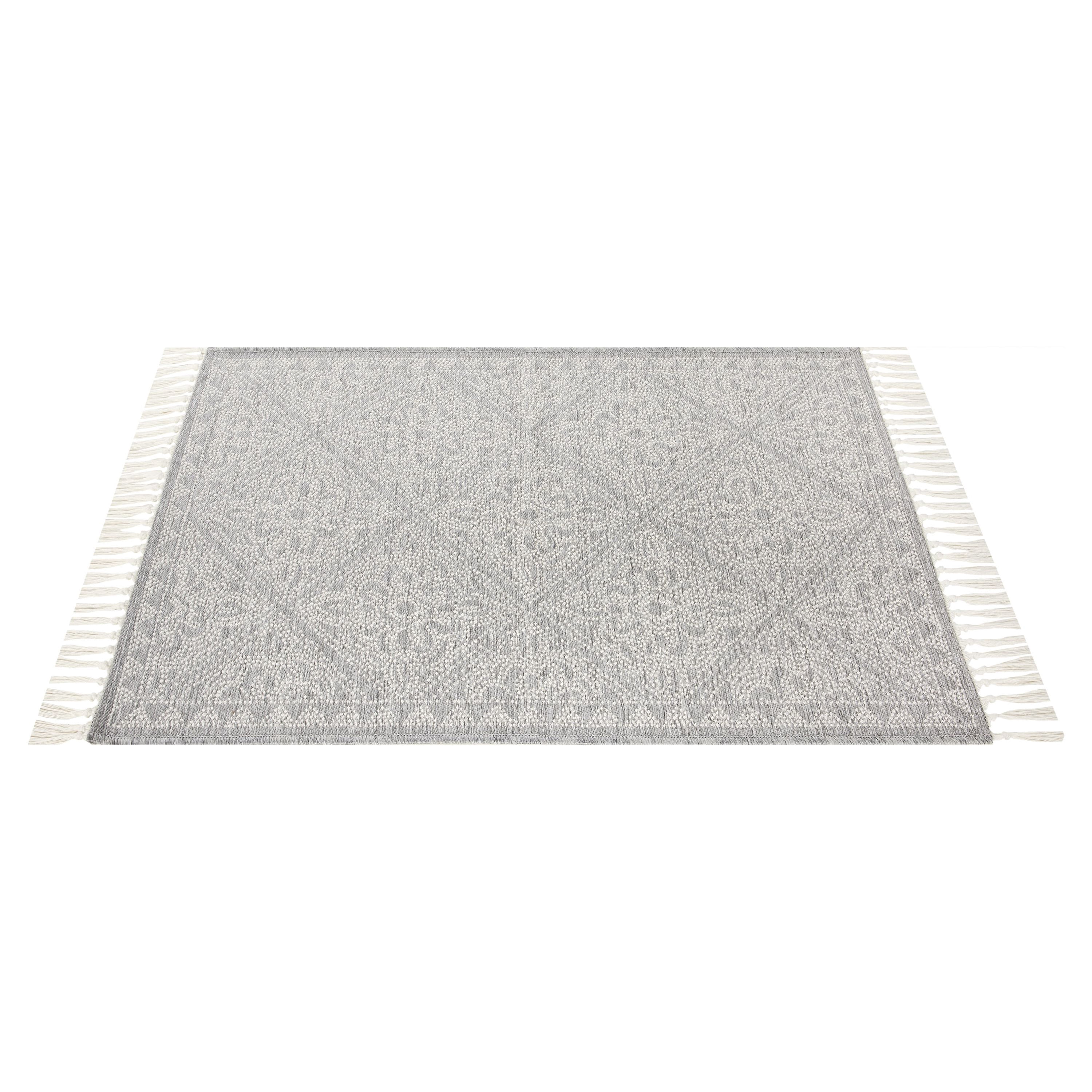 Mainstays Grey Medallion Non-Skid Indoor 27" x 45" Accent Rug with Fringe - Grey/Ivory